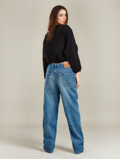Bluzon Negru Paiete Fashion BLUZE Dama Ieftine Online Casual | Bluze de Dama Ieftine Online | Tricouri Fete Primavara Vara Ieftine | Tricouri Fashion Moda Trend | Bluze cu Maneca Evazata | Pulovere Ieftine Online | Maieu Flamingo Maieuri Albe Flamingo Ieftine Magazin Online Femei Reduceri Bluze Elegante