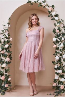 Cauti o Rochie Midi Eleganta Deosebita? Comanda Online pe MANGATA.ro | Rochie de Seara Midi Roz Eleganta Rochii Ocazie MANGATA