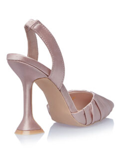 Cauti un o Sanda Deosebita cu Toc Modern? Vezi Colectia Mangata Sandale Elegante Nude Roze Saten de Ocazie Toc Clepsidra