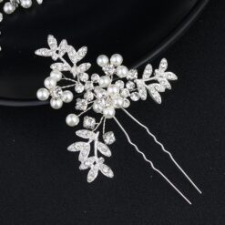 Cauti un Pin de Mireasa cu Perle? Descopera Mangata Jewelry Pin Perle Coafura Mireasa Argintiu Cristale Elegant MANGATA