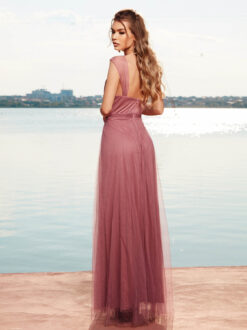 Cauti o Rochie Lunga Eleganta Speciala? Comanda pe MANGATA.ro | Rochie Lunga Voal Decolteu de Nunta Online Ocazie MANGATA