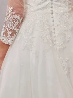 Cauti o Rochie de Mireasă Specială? Comanda Online pe Mangata.ro | Rochie de Mireasă Dantelă Mânecă Lungă MANGATA, Livrare Rapidă