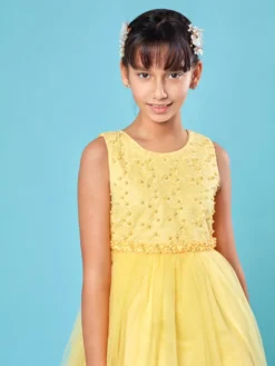 Cauti Rochita Speciala pentru Fete? Descopera Colectia Mangata KIDS, Rochita de Seara Fete Galbena Perle Asimetrica Nunta MANGATA, Livrare Rapida