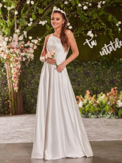 Cauti o Rochie de Mireasă Specială? Comanda Online pe Mangata.ro | Rochie de Mireasă Lungă Albă Satin Ieftina MANGATA, Livrare Rapidă