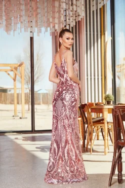 Livrare Rapida. Cauti o Rochie Lunga de Ocazie? Descopera Colectia Noua Rochie de Seara Elegantă Roz Nasa Paiete Deosebita MANGATA