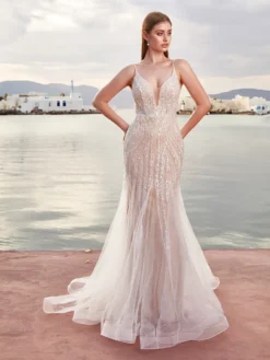 Cauti o Rochie de Mireasă Specială? Comanda Online pe Mangata.ro | Rochie de Mireasă Alba Brodata cu Margele si Paiete MANGATA, Livrare Rapidă