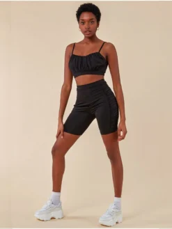 Cauti un Compleu Negru Deosebit? Descopera si Comanda Online | Compleu Negru Sport Mulat Sala Pantalon Scurt Bustiera MANGATA