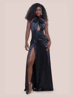 Cauti o Rochie Lunga Eleganta Deosebita? Descopera Colectia Mangata Rochie de Seara Lunga Neagra Crapatura MANGATA, Livrare Rapida