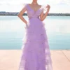 Cauti o Rochie Lunga de Ocazie Specială? Descopera Colectia Extravagant Rochie de Seară Lungă Lila Volane Cristale Eleganta MANGATA