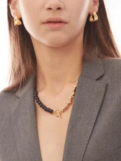 Cauti Bijuterii Speciale? Descopera pe MANGATA Choker Placat cu Aur Perle Negre de Mallorca MANGATA, Livrare Rapida, Calitate