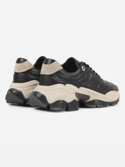 Cauti Sneakers din Piele Naturala Deosebiti? Descopera Online Colectia MANAGATA, Sneakers Bronx Negru Piele Naturală Talpă Înaltă, Livrare Rapida