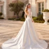 Cauti o Rochie de Mireasă Specială? Comanda Online pe Mangata.ro | Rochie de Mireasă Alba Tafta Satinata Dantela Spate Gol MANGATA, Livrare Rapidă
