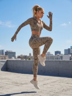 Cauti un Compleu Deosebit? Descopera si Comanda Online | Compleu Sport Casual Animal Print Leopard Sala Glamour MANGATA, Livrare Rapida