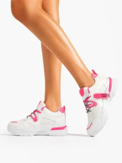 Cauti un Adidas in Trend Deosebit? Descopera Colectia Mangata | Adidasi Dama Albi Roz Fashion Vara Sneakers Modern MANGATA