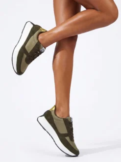 Sneakers Menbur Casual Verde Talpa Alba PARVATI In Trend? Descopera Colectia Mangata.ro, Livrare Rapida, Super Comode, Retur Garantat
