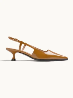 Pantofi damă Gioseppo camel cu spatele deschis, vârf ascuțit, toc kitten de 4 cm și branț căptușit. Descoperă modelul pe MANGATA, Livare rapidă